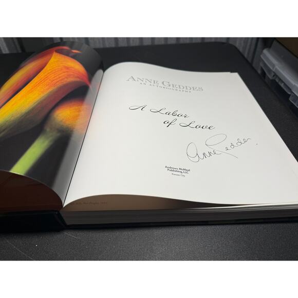 Signed A Labor of Love An Autobiography by Anne Geddes Autographed HC Book - Picture 7 of 10